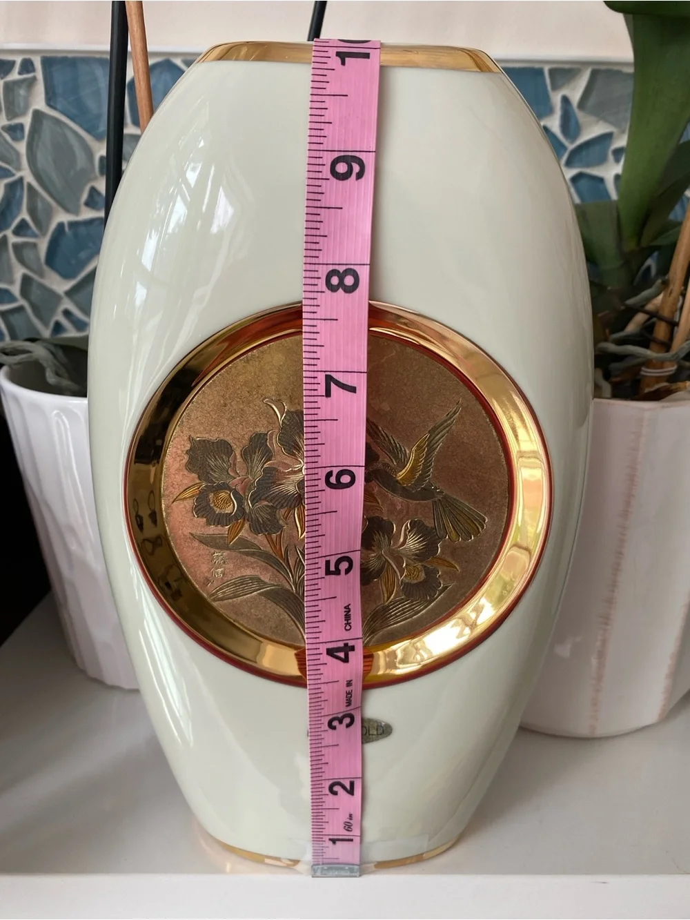 1980s - Chokin Vase - Hummingbird & Irises